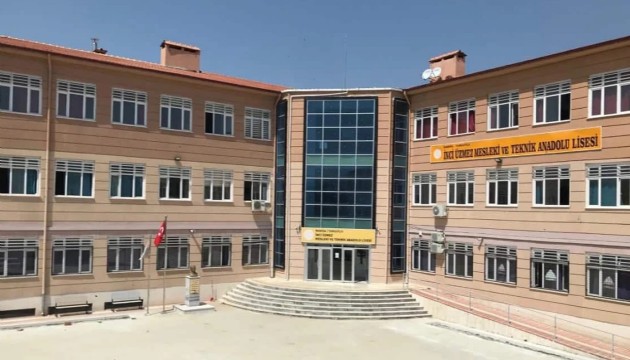 Derste Atatürk'e hakaret iddiası