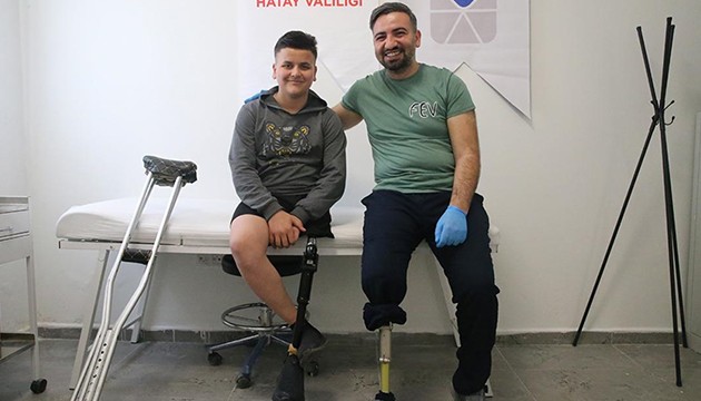 Protez teknikeri vatandaşlara umut oluyor