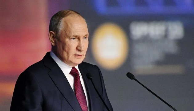 Putin'den sıkıyönetim kararı