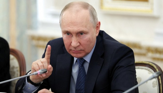 Putin: Orta ve kısa menzilli füzeler üretmeliyiz