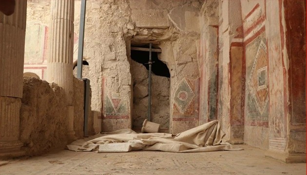 Zeugma'da kaya odaları gün yüzüne çıktı