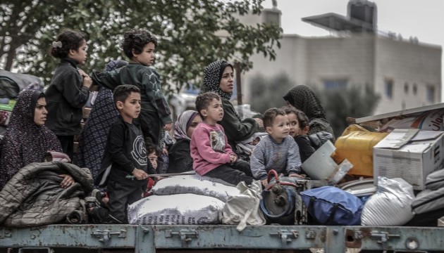 BM'ye göre, Refah'ta yaklaşık 450 bin kişi zorla yerinden edildi