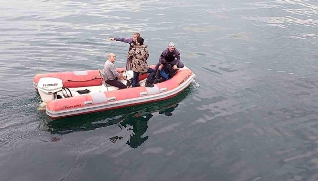 Rize’de denize düşen çocuk kurtarıldı