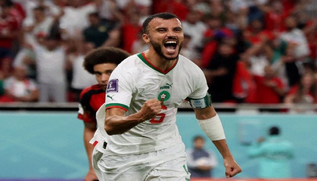 Romain Saiss'e büyük şok! Maça dahi çıkmadan yine transfer oldu