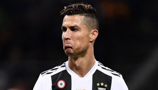 Ronaldo'nun Kovid 19 testi pozitif çıktı!