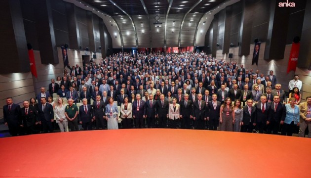 CHP'nin belediye başkanları toplandı