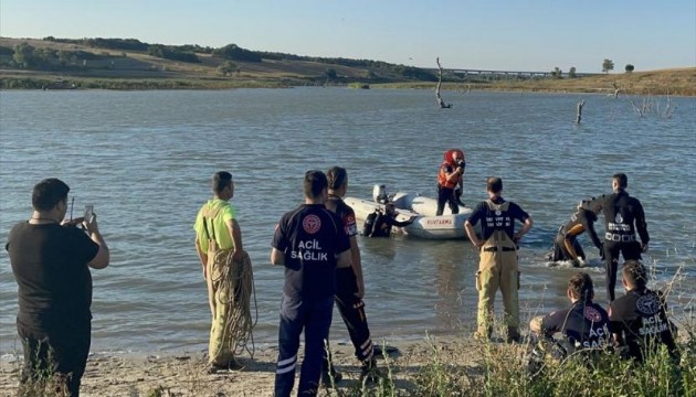 Serinlemek için gölete giren 3 çocuk yaşamını yitirdi