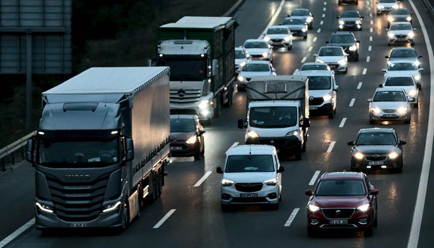 Benzinli ve dizel araçlara 2028 düzenlemesi: Yasak hangi araçları kapsayacak?