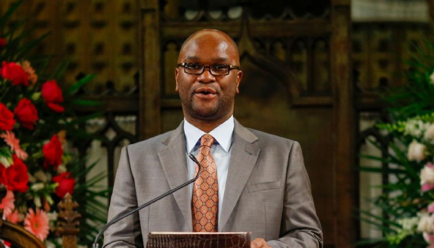 Büyükelçi kaldığı otelde ölü bulundu