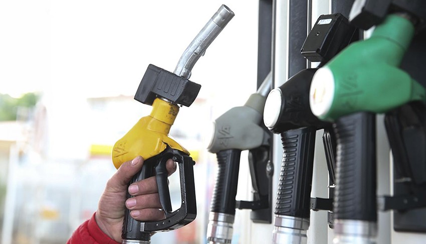 O tarihe dikkat: Benzin, motorin ve LPG'de tabela değişiyor!