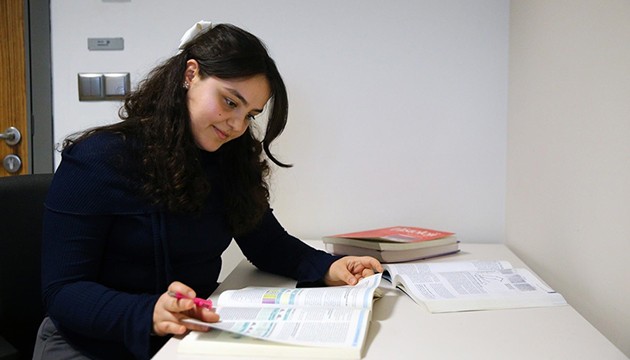 Lösemiyi yendi, hayaline kavuştu