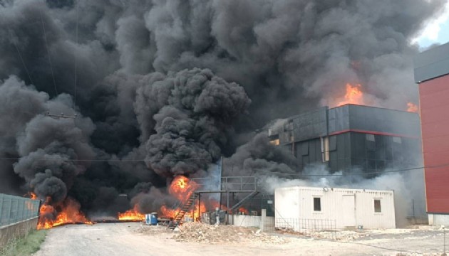 Tekirdağ'da kimya fabrikasında yangın