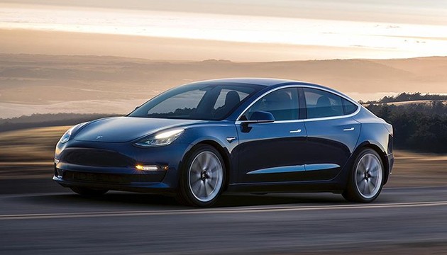 Tesla'da düşüş devam ediyor