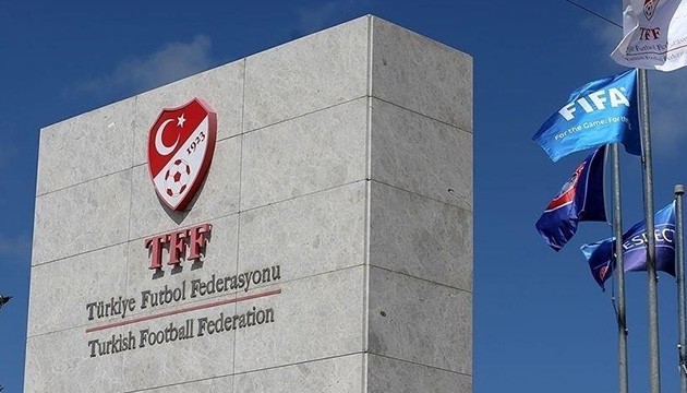 TFF, tartışmalı hakemlerin üzerini çizdi