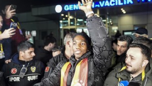 Yaser Asprilla İstanbul'a geldi