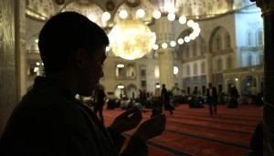 Üç ayların ilk kandili perşembe günü