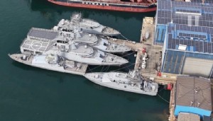 Hücumbotlar denize indirildi