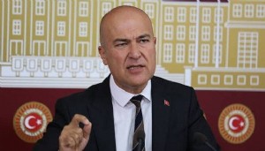 CHP'den ilk istifa geldi
