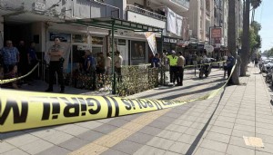 Uzman çavuş eşini vurup intihar etti