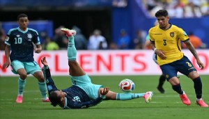 Sane'den tarihi gol: 2 takım da turladı