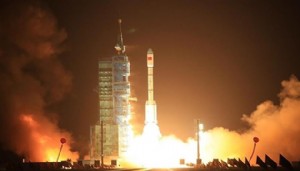 Çin gözlem uydusu fırlattı