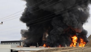 OSB'de fabrika yangını