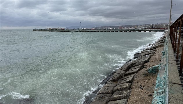Deniz ulaşımına poyraz engeli