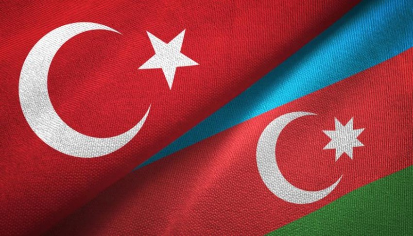 Azerbaycan'dan 31 Türk vatandaşına ülkeye giriş yasağı