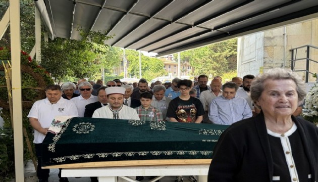 Muazzez Akkaya Giray son yolculuğuna uğurlandı