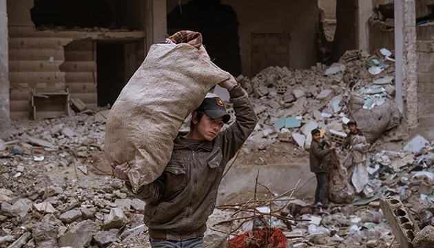 Çocuklar yıkıcı bedel ödüyor