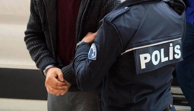 Konya'da kırmızı bülten operasyonu! Yakalandı
