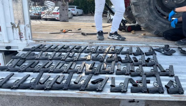 Üç ilde silah kaçakçılığı operasyonu