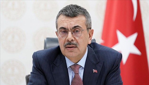 Bakan Tekin'den öğretmenler için başsağlığı mesajı