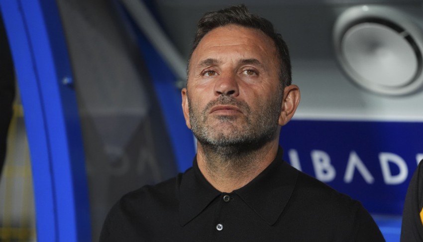 Okan Buruk'tan transfer mesajı: Bir sonraki maça yetiştirmeye çalışacağız