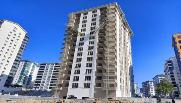 Ankara'da facia: İnşaatta yük asansörü kırıldı