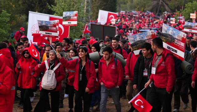 Gelibolu Yarımadası'nda 57. Alay Vefa yürüyüşü