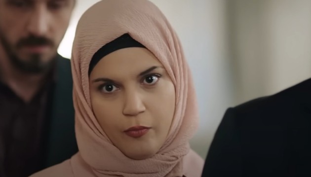 Feyza Civelek'ten Kızılcık Şerbeti tüyoları!