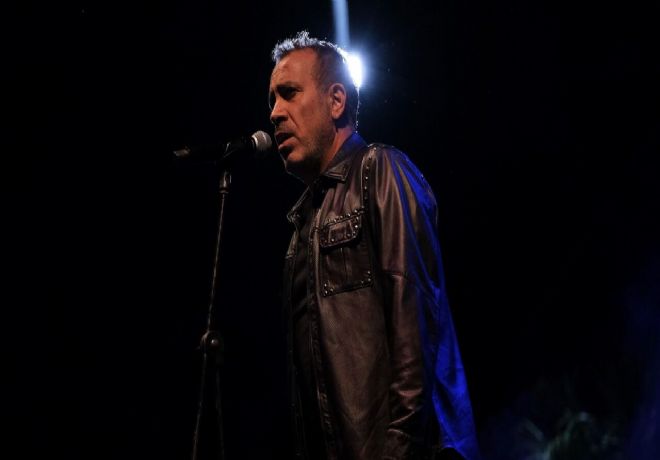 Haluk Levent’ten pavyon şakası! Sahneye para atılınca olanlar oldu