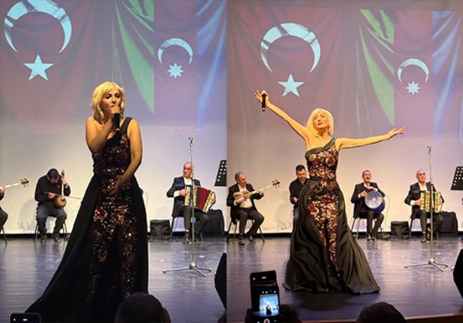 Sevgi Keskin Manisalı Türk Dünyası için verdiği konserlerinde fırtına gibi esti!