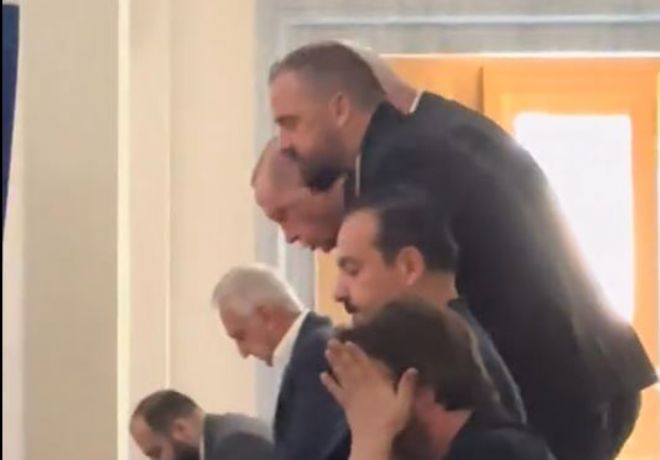 Türk Dünyası Diplomasisinin önemli ismi Kürşad Zorlu, Erdoğan'la namazda 